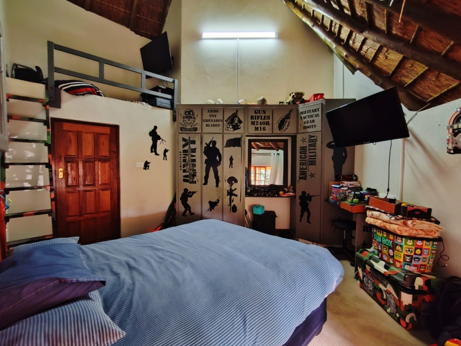 4 Bedroom Property for Sale in Van Der Hoff Park North West